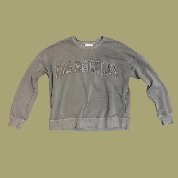 Cupcakes and Cashmere “Los Angeles” Oversized Cozy Graphic Sweatshirt – Size XS - Picture 2 of 6